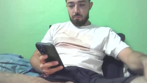 dani3l9905 online show from 5, 12, 2025