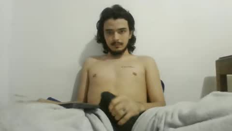 Snapshot of dani_42017 chatting on 11, 10, 2025 dani_42017 online show from 11, 10, 2025