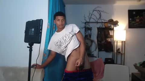 dani_brown19 online show from 15, 6, 2026