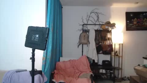 dani_brown19 online show from 18, 6, 2026