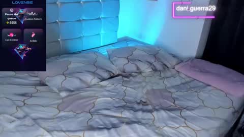 Snapshot of dani_lovet1 chatting on 20, 9, 2025 dani online show from 20, 9, 2025