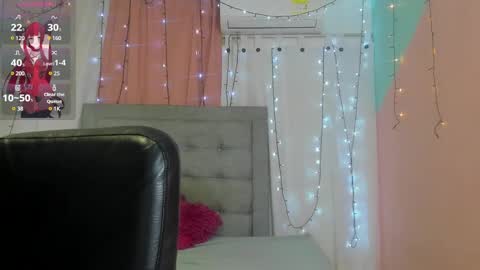 dani_lue online show from 4, 1, 2025
