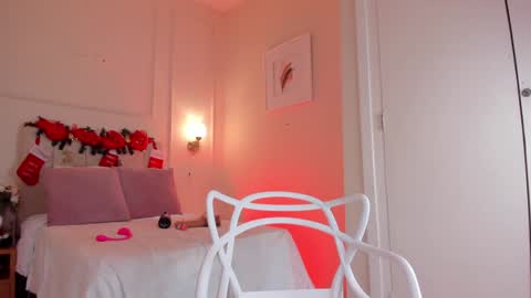 Hi I am Dani online show from 23, 12, 2024