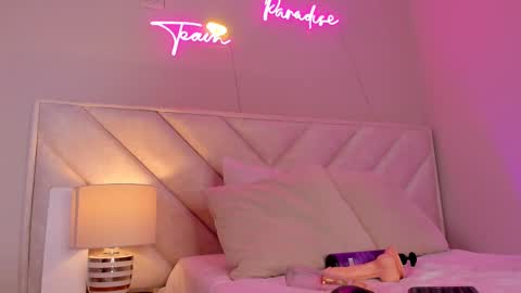 Hi I am Dani online show from 13, 2, 2025