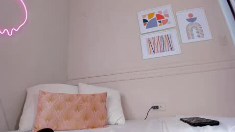 Hi I am Dani online show from 19, 9, 2025