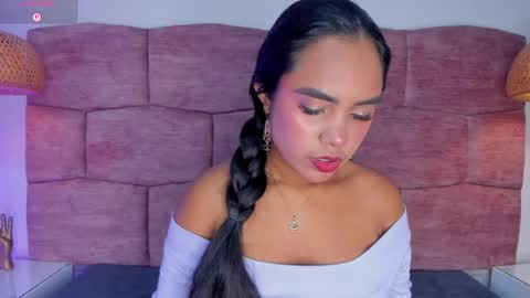 Snapshot of dani_velvet chatting on 9, 6, 2026 online show from 9, 6, 2026