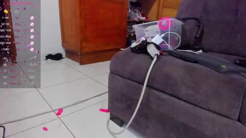Snapshot of dania_wi chatting on 3, 3, 2025 DANIA online show from 3, 3, 2025