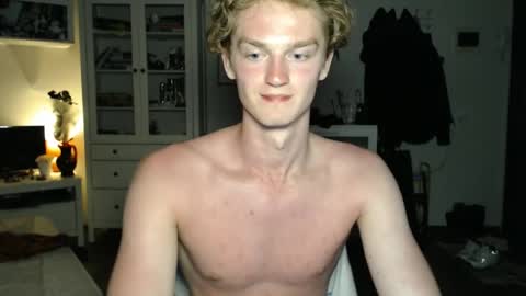 Snapshot of daniel_yumm chatting on 6, 6, 2026 Daniel online show from 6, 6, 2026