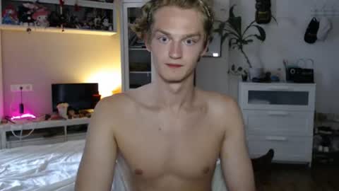 Snapshot of daniel_yumm chatting on 11, 7, 2026 Daniel online show from 11, 7, 2026