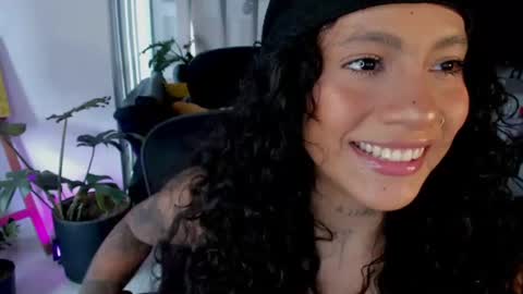 Snapshot of daniela_arenas chatting on 10, 7, 2026 daniela_arenas online show from 10, 7, 2026