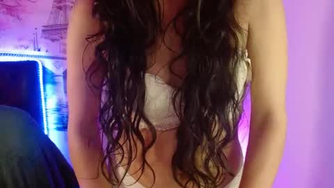 danielarivasth online show from 25, 2, 2025