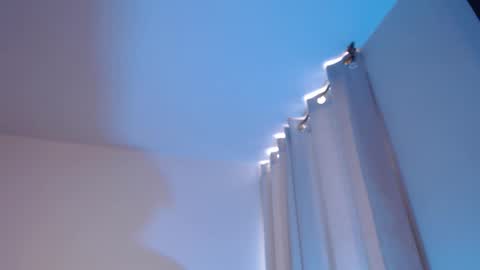 Lucia online show from 29, 9, 2025