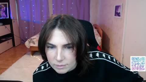 Daniela Cooper online show from 27, 5, 2026