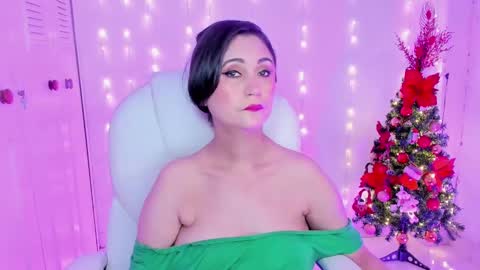 Snapshot of danielahot2 chatting on 22, 12, 2024 Daniela online show from 22, 12, 2024