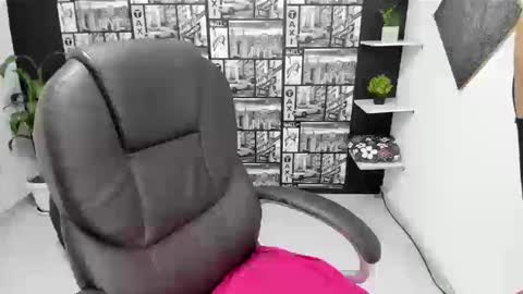danielamonroe online show from 8, 9, 2025