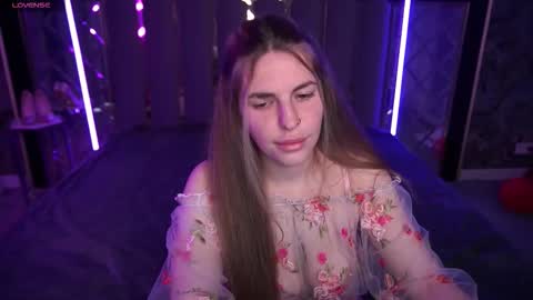 Snapshot of danielareign chatting on 23, 3, 2026 danielareign online show from 23, 3, 2026