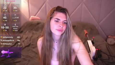 Snapshot of danielareign chatting on 29, 4, 2026 danielareign online show from 29, 4, 2026