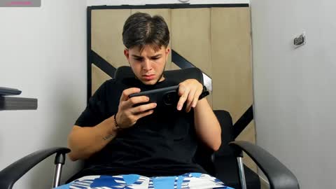 DANIEL online show from 1, 2, 2025