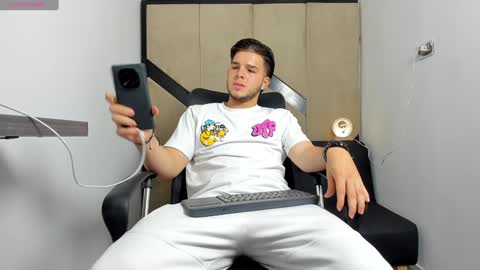 DANIEL online show from 2, 2, 2025