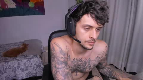 Snapshot of daniele_bunny chatting on 2, 2, 2026 Daniele Bunny online show from 2, 2, 2026