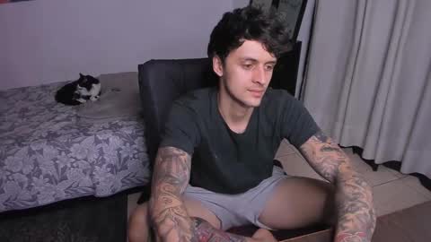 Snapshot of daniele_bunny chatting on 3, 2, 2026 Daniele Bunny online show from 3, 2, 2026
