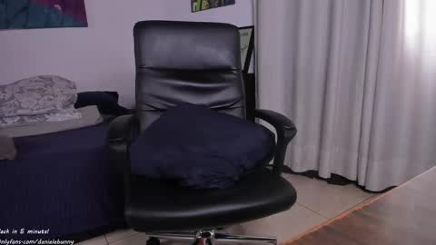 Snapshot of daniele_bunny chatting on 15, 4, 2026 Daniele Bunny online show from 15, 4, 2026