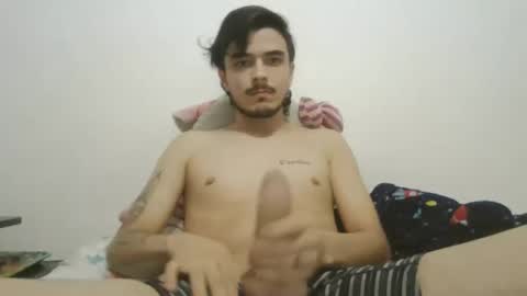 Snapshot of danielhot17 chatting on 4, 2, 2025 DANIEL online show from 4, 2, 2025