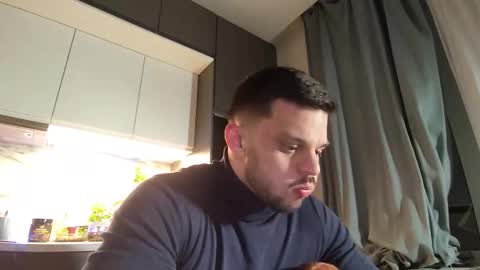 Snapshot of danielkraig_for_u chatting on 31, 1, 2026 Daniel Kraig online show from 31, 1, 2026