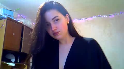 Snapshot of daniella_brunnette_ chatting on 27, 10, 2025 Daniella  online show from 27, 10, 2025