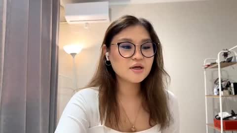 Snapshot of daniellparajon chatting on 16, 11, 2025 Luna online show from 16, 11, 2025