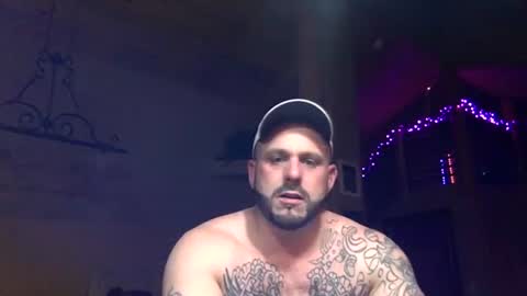 Snapshot of danifunderburg86 chatting on 7, 3, 2025 DaniLove online show from 7, 3, 2025