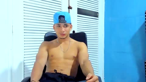 Snapshot of danii_scot chatting on 18, 1, 2025 Dani online show from 18, 1, 2025