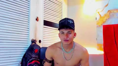 Snapshot of danii_scot chatting on 15, 10, 2025 Dani online show from 15, 10, 2025