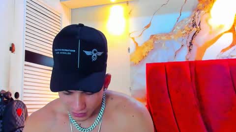 Snapshot of danii_scot chatting on 17, 10, 2025 Dani online show from 17, 10, 2025