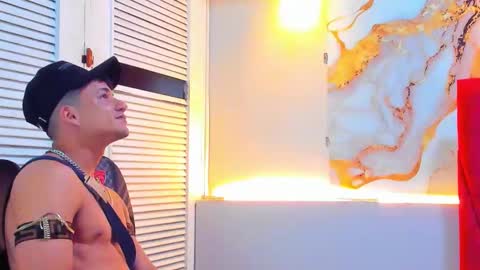 Snapshot of danii_scot chatting on 18, 10, 2025 Dani online show from 18, 10, 2025