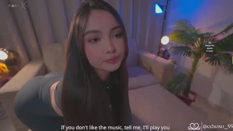      online show from 28, 11, 2025