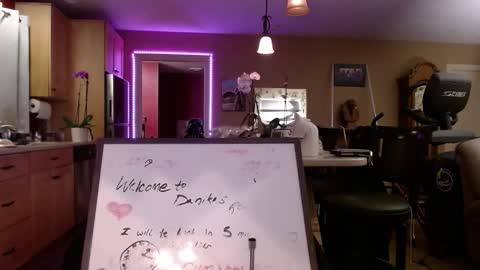 DanikaWhite69 online show from 20, 12, 2024