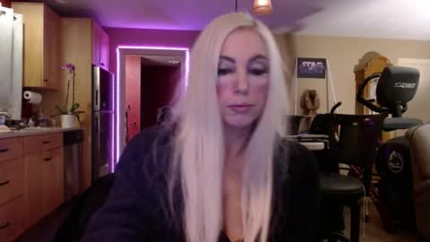 DanikaWhite69 online show from 3, 1, 2025