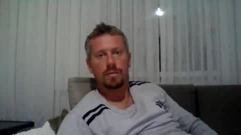 Snapshot of danisami12345 chatting on 16, 10, 2025 daniel online show from 16, 10, 2025