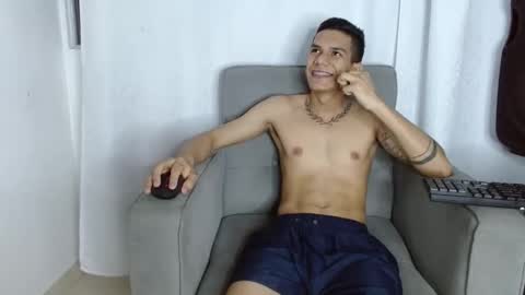 Snapshot of danisex_1 chatting on 5, 5, 2026 danisex_1 online show from 5, 5, 2026