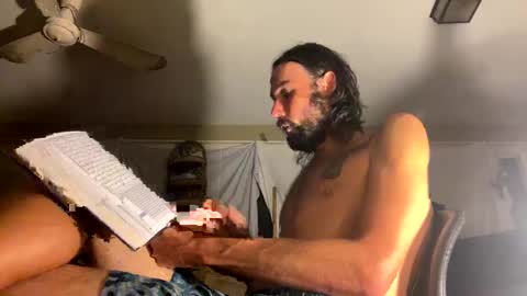 Snapshot of daniszyramaer chatting on 16, 12, 2024 ZyRaMaxx online show from 16, 12, 2024