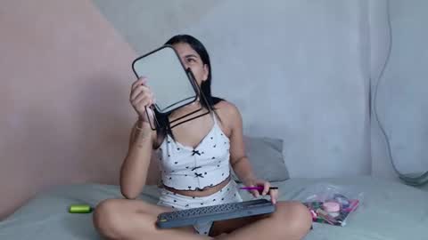 danka_smith online show from 16, 9, 2025