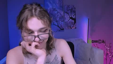 dann foxy online show from 5, 10, 2025