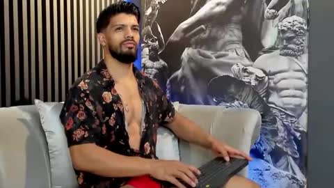 Snapshot of dann_saenz chatting on 31, 12, 2024 Dann saenz online show from 31, 12, 2024