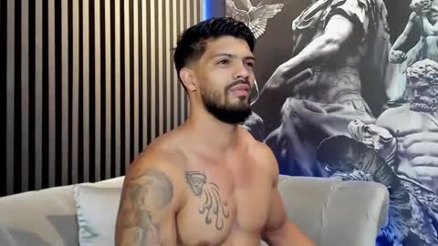 Snapshot of dann_saenz chatting on 1, 1, 2025 Dann saenz online show from 1, 1, 2025