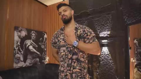 Snapshot of dann_saenz chatting on 16, 10, 2025 Dann saenz online show from 16, 10, 2025