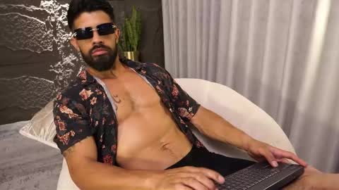 Dann saenz online show from 30, 4, 2026