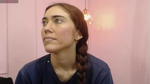 Snapshot of danna7cute chatting on 12, 9, 2025 danna7cute online show from 12, 9, 2025
