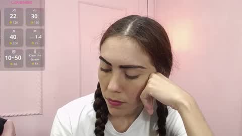 Snapshot of danna7cute chatting on 16, 10, 2025 danna7cute online show from 16, 10, 2025