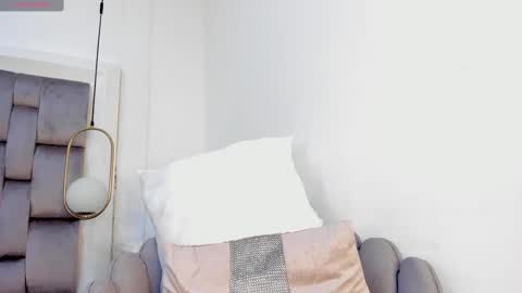 Snapshot of danna__ortiz chatting on 20, 2, 2025 Danna online show from 20, 2, 2025